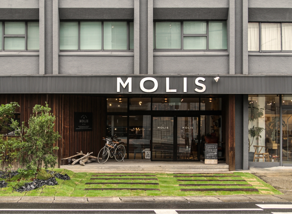 MOLIS店舗外観